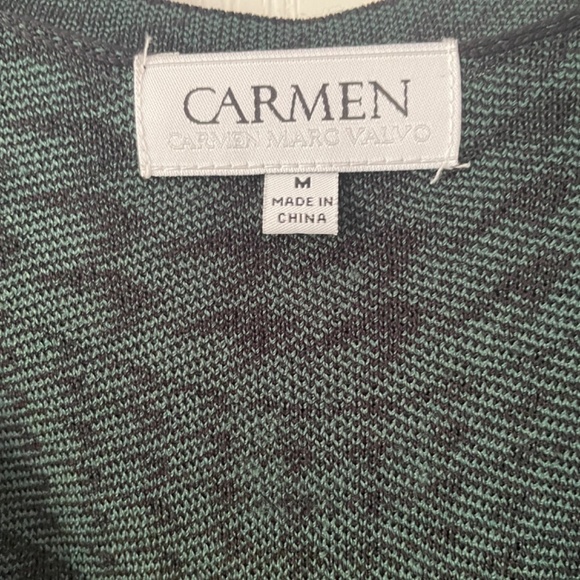 Dress for fall in a Carmen Marc Valvo! - Picture 2 of 4